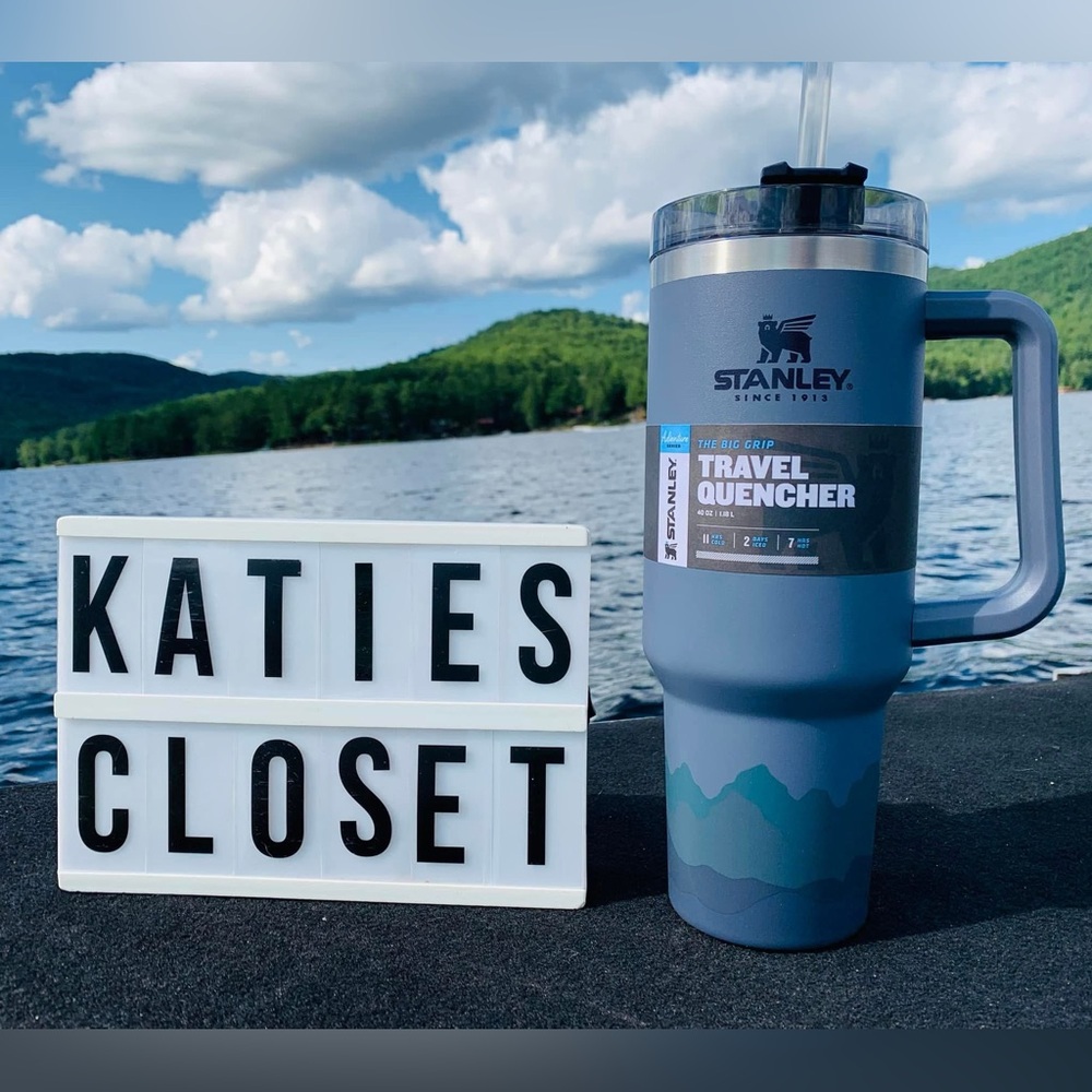 NWT OG STANLEY CUP WITH MOUNTAINS